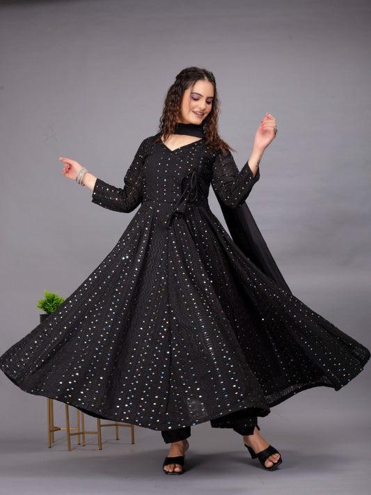 Black Colour Embroidered Attractive Party Wear Georgette Gown has a Regular-fit and is Made From High-Grade Fabrics And Yarn.