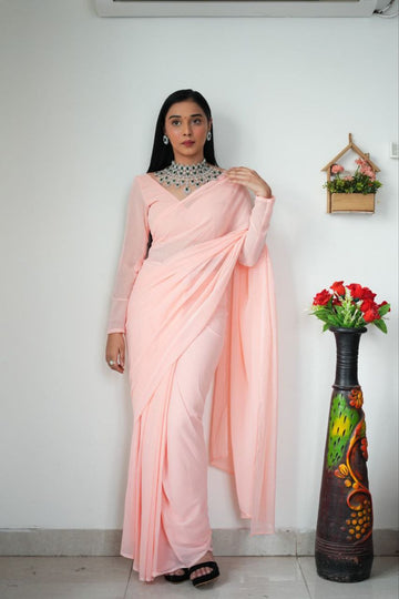 *Presenting  You Most Beautiful Latest Baby Pink Ready To Wear Saree*